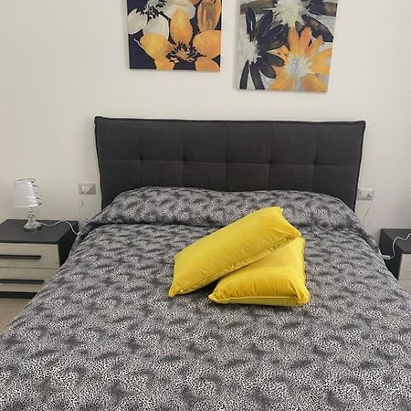 Domo Nora 2 Appartement Olbia Buitenkant foto