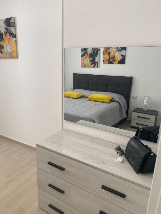 Domo Nora 2 Appartement Olbia Buitenkant foto