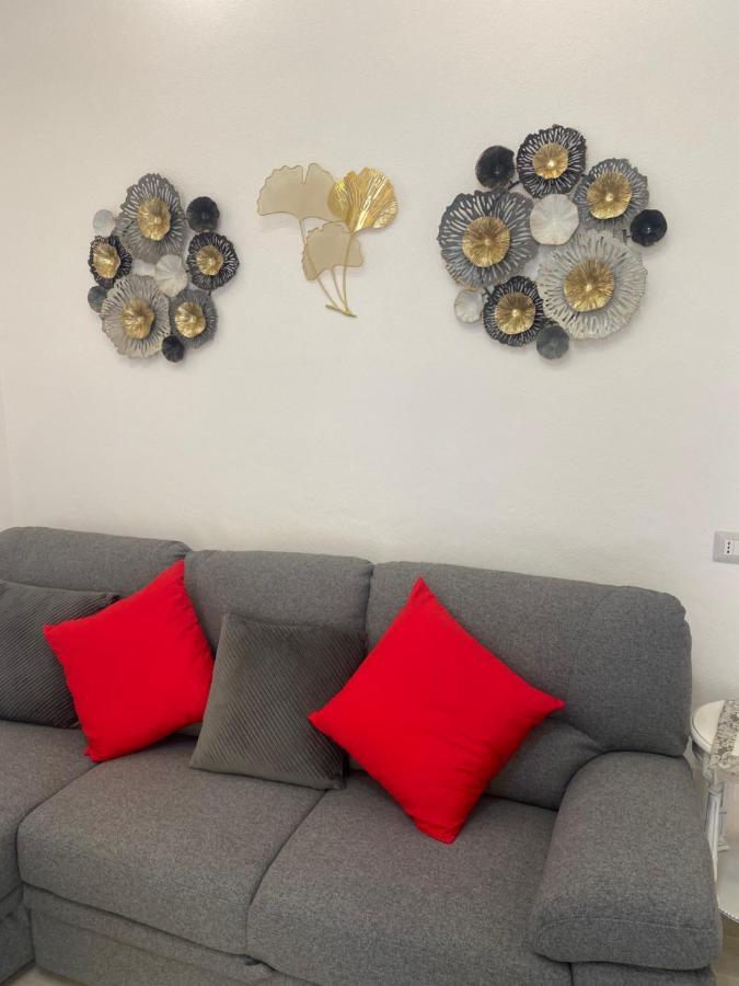 Domo Nora 2 Appartement Olbia Buitenkant foto