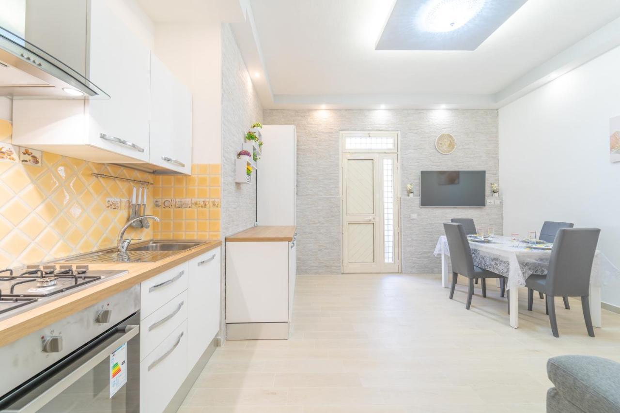 Domo Nora 2 Appartement Olbia Buitenkant foto